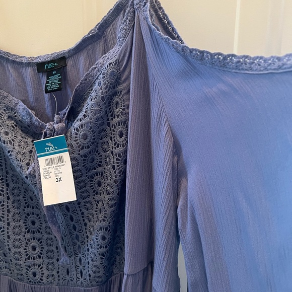 Rue 21 Blue cold Shoulder shirt. Size 3x - Picture 4 of 6